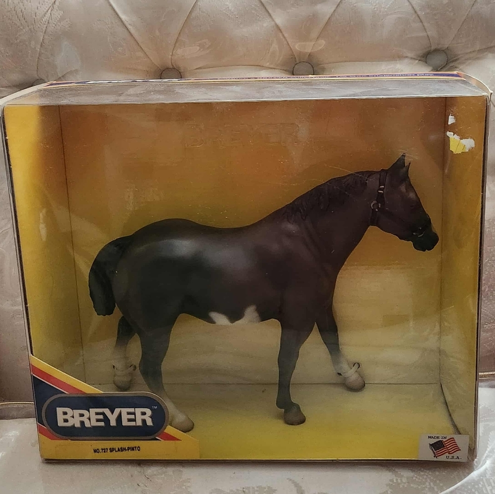 Breyer No. 727 Splash-Pinto Horse
